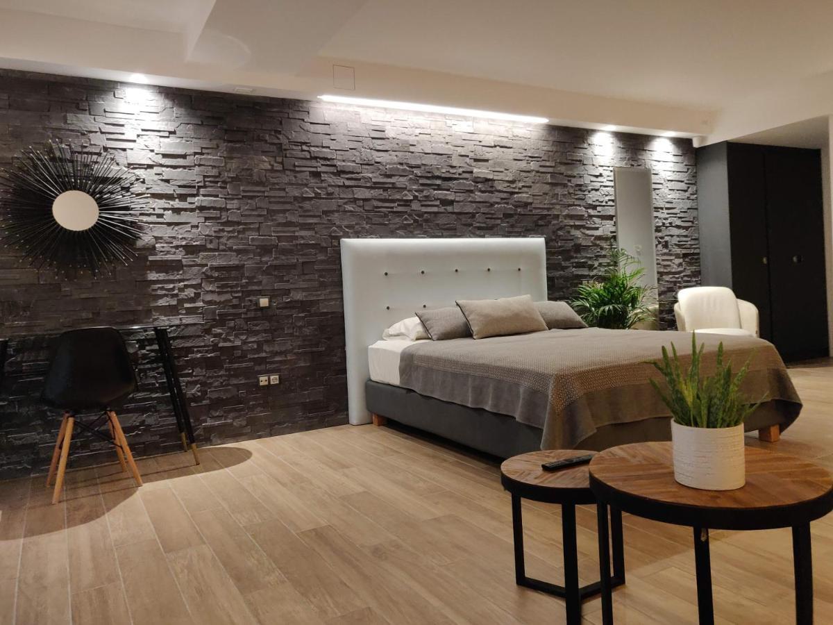Sunny New Lovely Apartment 60 Meters From The Metro Atene Esterno foto
